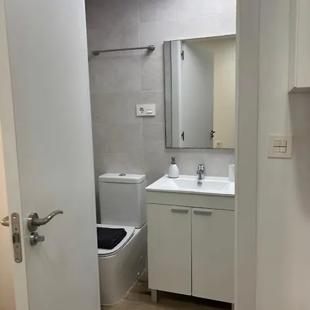 5 A 10 Min De La Estacion De Bus Y Tren Maria Zambrano Apartment Malaga